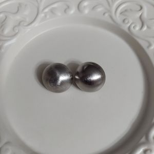 Giovanni Textured Silver Dome CLIP Earrings